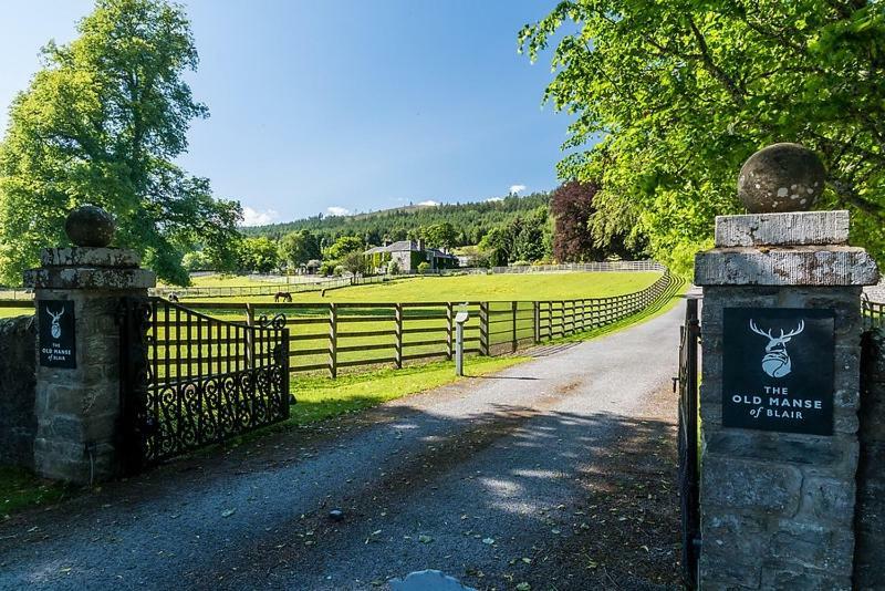 Country house The Old Manse Of Blair, Boutique & Michelin Restaurant